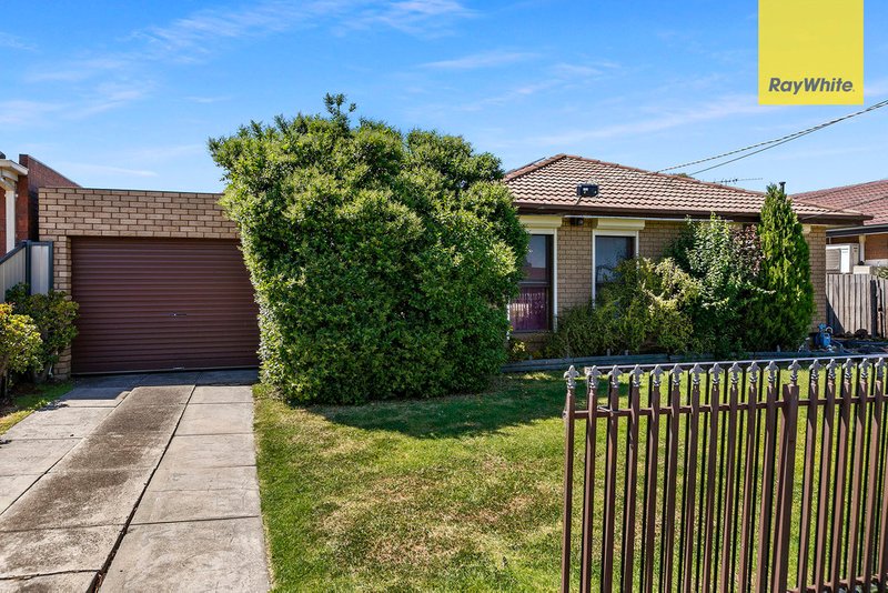 16 Wellington Street, Kings Park VIC 3021