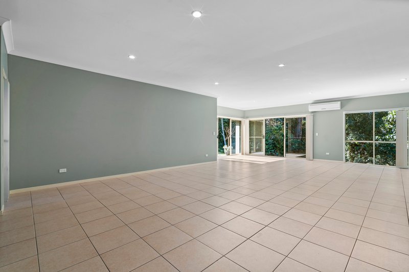 Photo - 16 Wendy Court, Upper Coomera QLD 4209 - Image 5