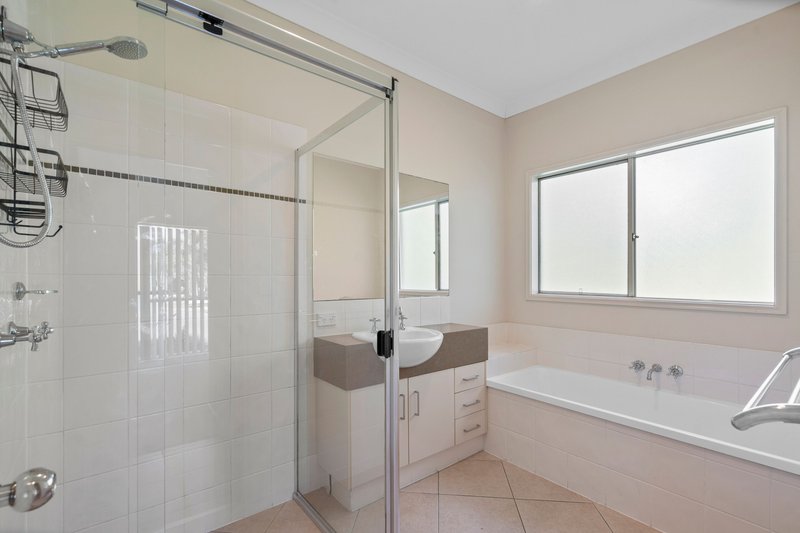 Photo - 16 Wendy Court, Upper Coomera QLD 4209 - Image 10
