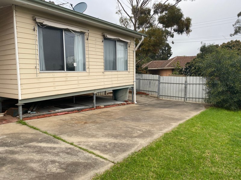 Photo - 16 Wentworth Avenue, Bedford Park SA 5042 - Image 13