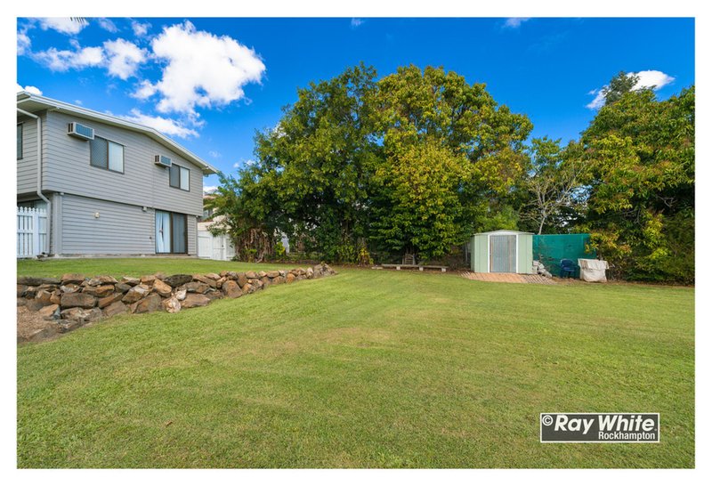 Photo - 16 Wentworth Terrace, The Range QLD 4700 - Image 9