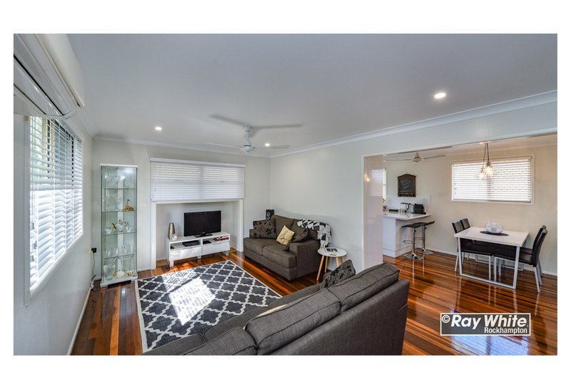 Photo - 16 Wentworth Terrace, The Range QLD 4700 - Image 20