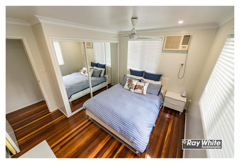 Photo - 16 Wentworth Terrace, The Range QLD 4700 - Image 22