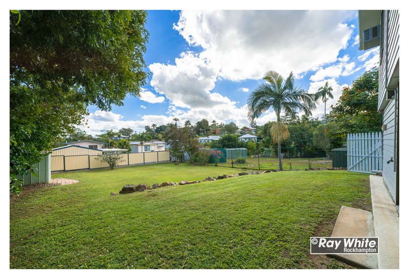 Photo - 16 Wentworth Terrace, The Range QLD 4700 - Image 23