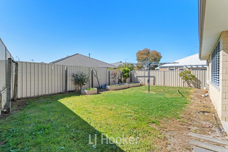 Photo - 16 Werloo Approach, Capel WA 6271 - Image 17