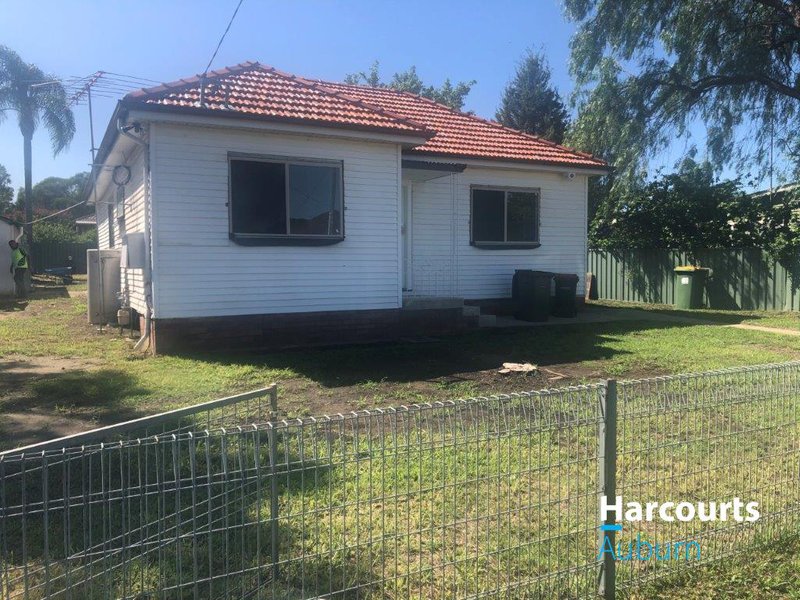 16 West Street, Guildford NSW 2161