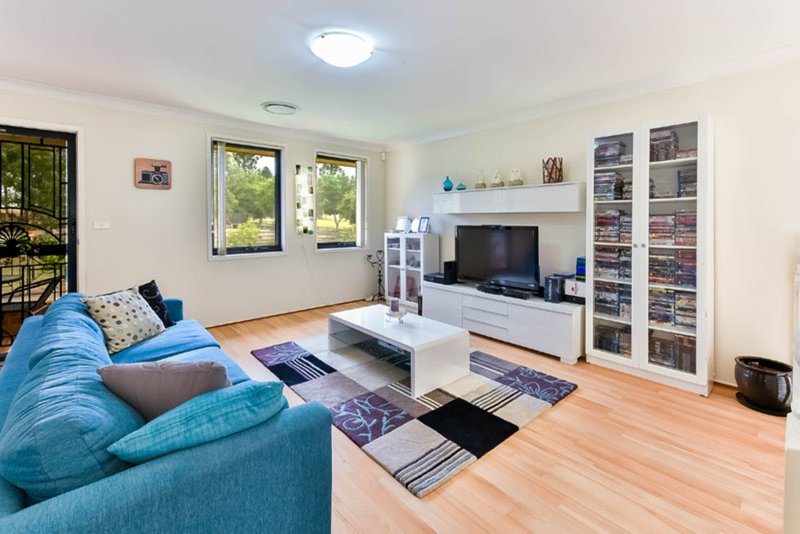 Photo - 16 Wheat Place, Horningsea Park NSW 2171 - Image 8