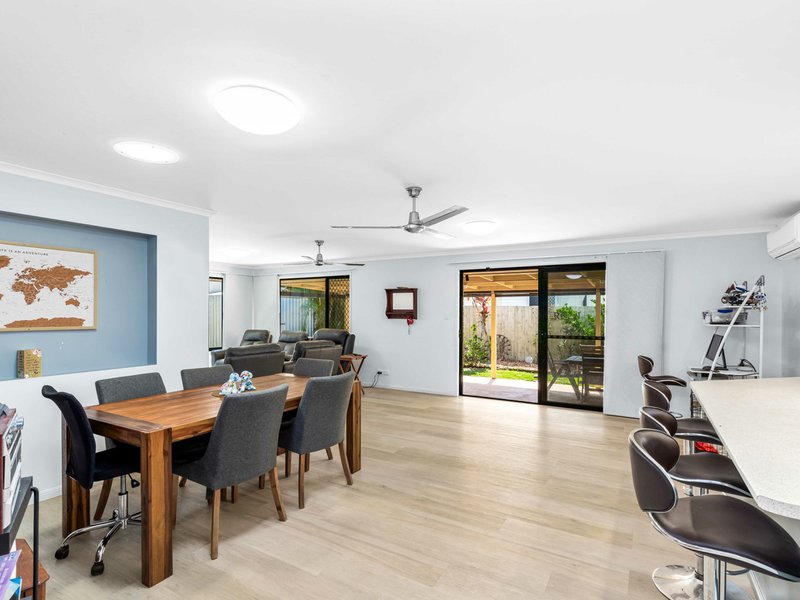 Photo - 16 Wheeler Crescent, Caloundra West QLD 4551 - Image 13