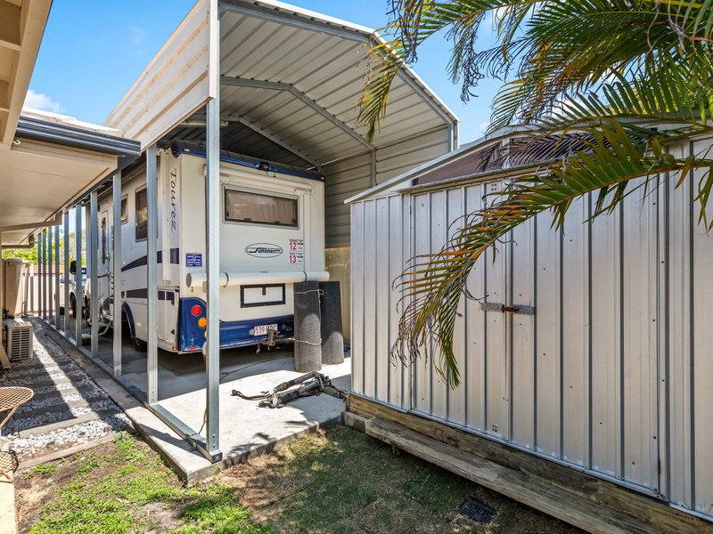 Photo - 16 Wheeler Crescent, Caloundra West QLD 4551 - Image 8