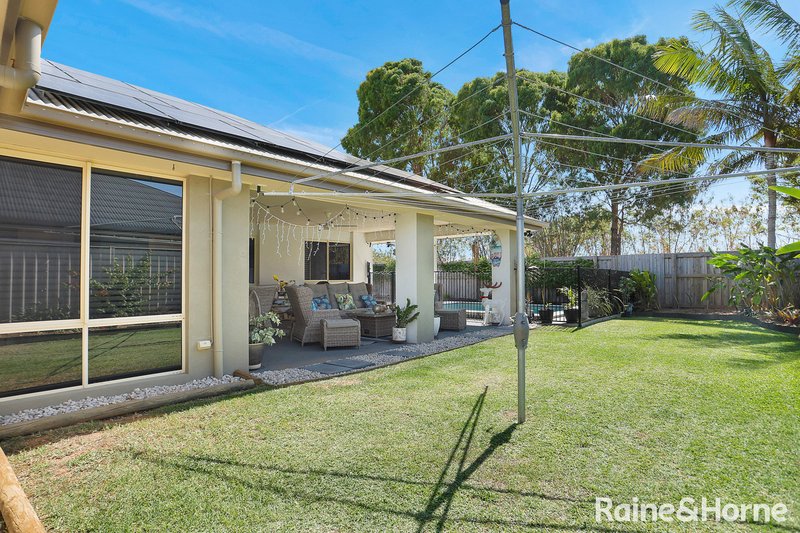 Photo - 16 Whitehaven Drive, Blacks Beach QLD 4740 - Image 2