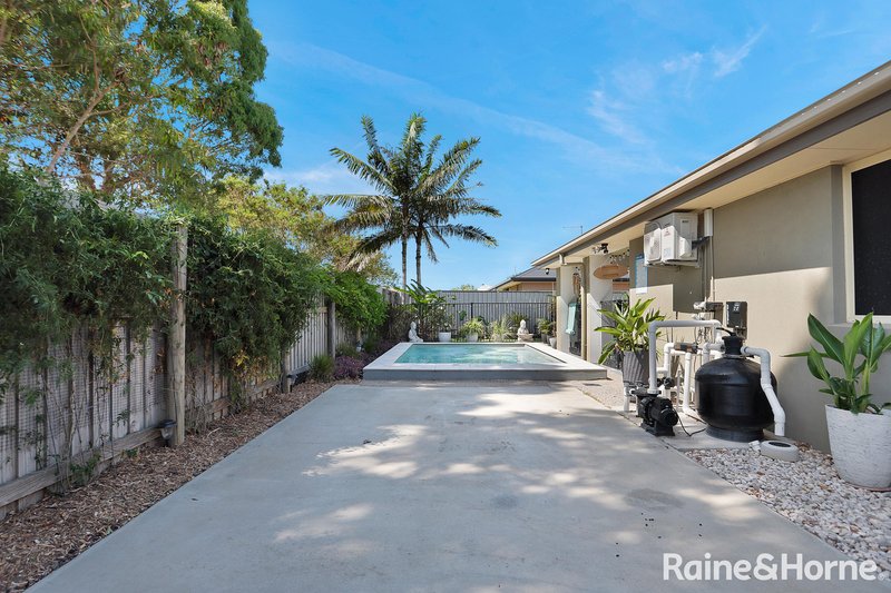 Photo - 16 Whitehaven Drive, Blacks Beach QLD 4740 - Image 19