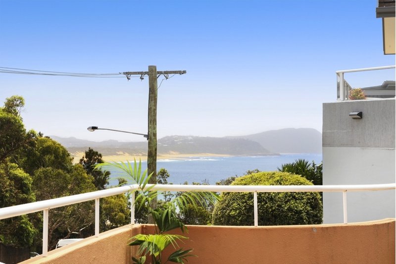 Photo - 1/6 Whiting Avenue, Terrigal NSW 2260 - Image 8