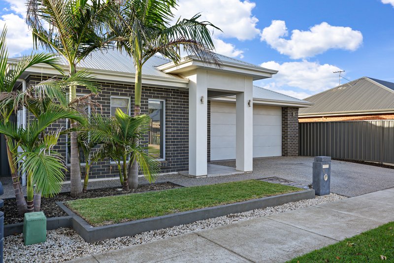 Photo - 16 Wildwood Street, Paralowie SA 5108 - Image 4