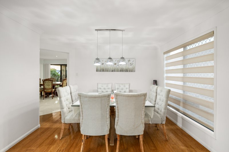 Photo - 16 William Close, Doolandella QLD 4077 - Image 5