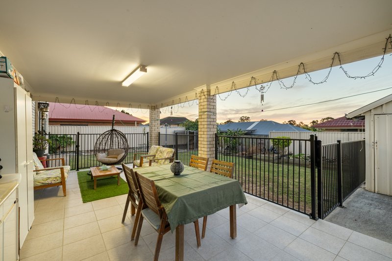 Photo - 16 William Close, Doolandella QLD 4077 - Image 9