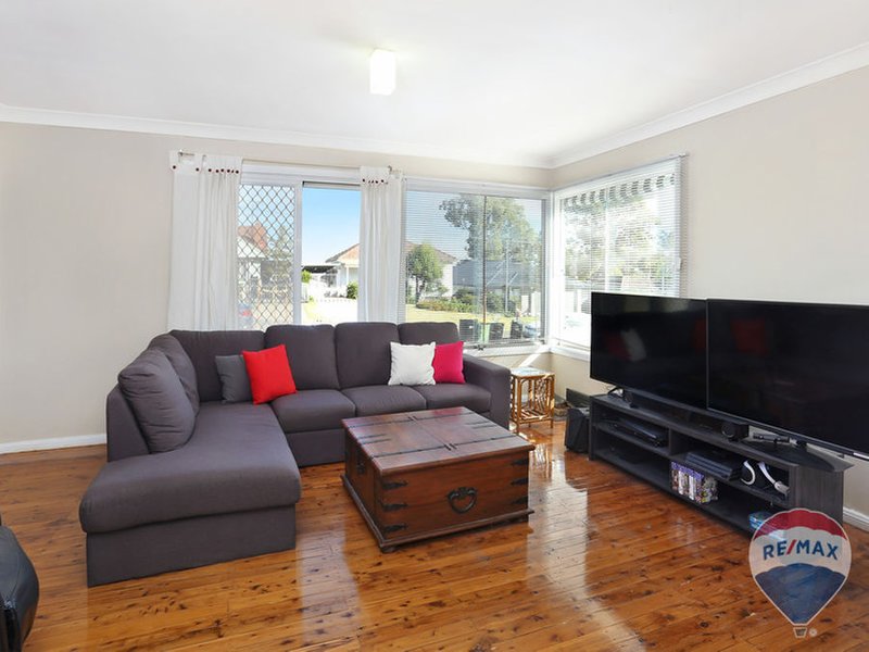 Photo - 16 William Street, St Marys NSW 2760 - Image 6