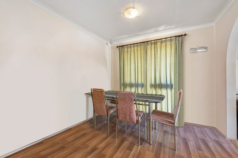 Photo - 16 Wills Road, Melton South VIC 3338 - Image 3