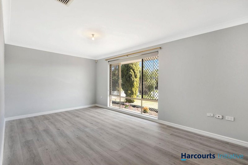 Photo - 16 Wilmore Green, Mirrabooka WA 6061 - Image 15