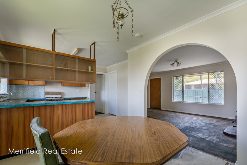 Photo - 16 Wolfe Road, Gledhow WA 6330 - Image 8