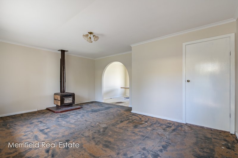 Photo - 16 Wolfe Road, Gledhow WA 6330 - Image 10