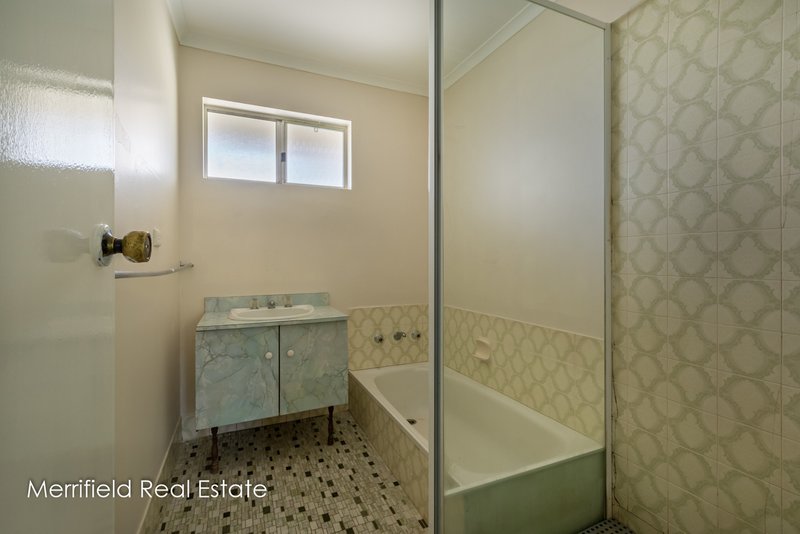 Photo - 16 Wolfe Road, Gledhow WA 6330 - Image 14