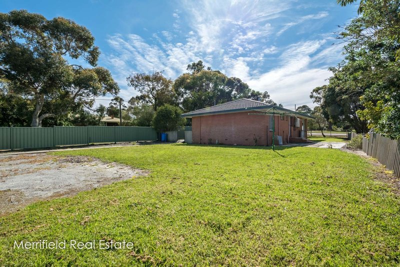 Photo - 16 Wolfe Road, Gledhow WA 6330 - Image 20