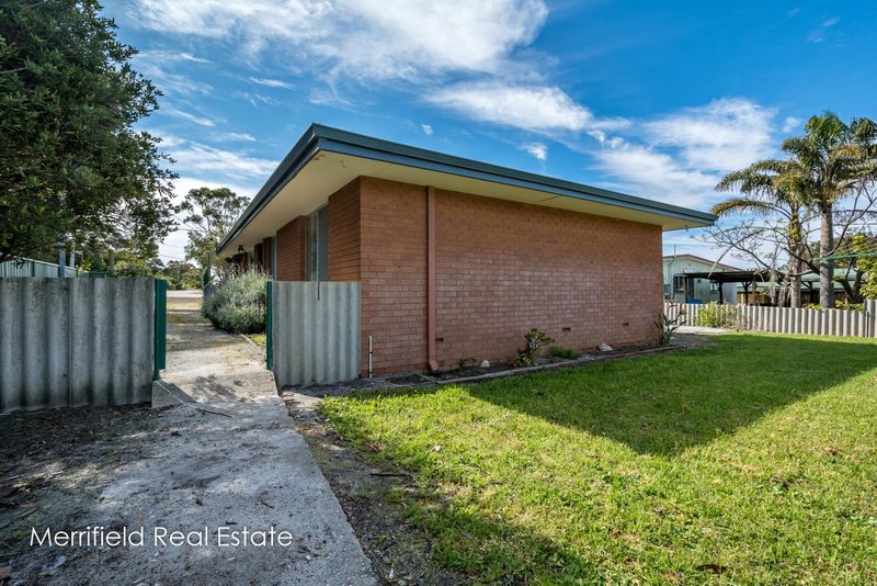 Photo - 16 Wolfe Road, Gledhow WA 6330 - Image 23