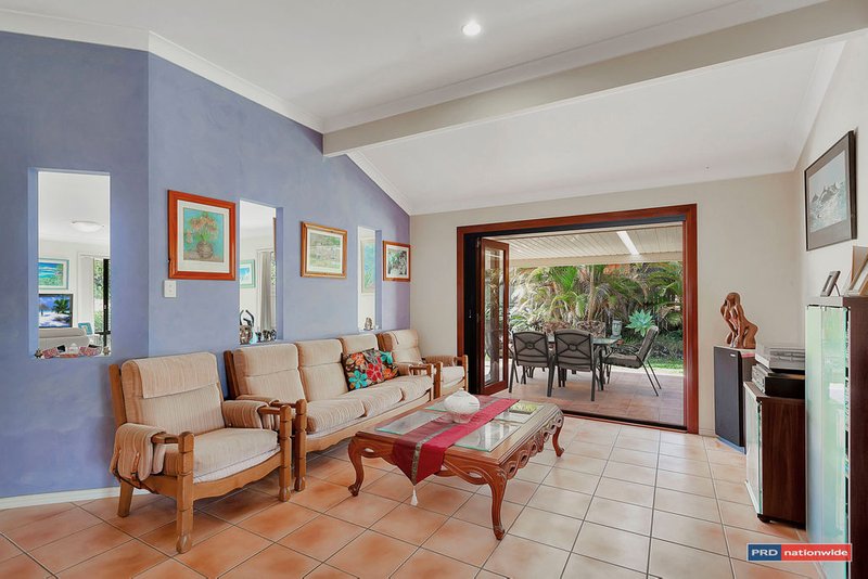 Photo - 16 Wonga Street, Burleigh Heads QLD 4220 - Image 3