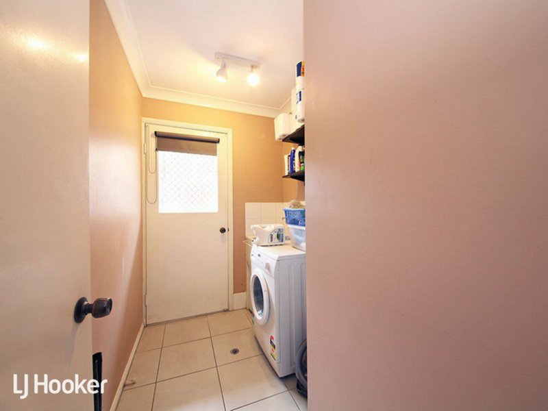 Photo - 16 Wood Court, Kallangur QLD 4503 - Image 10