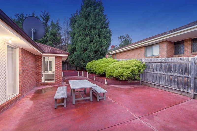 Photo - 16 Woodfull Way, Epping VIC 3076 - Image 9