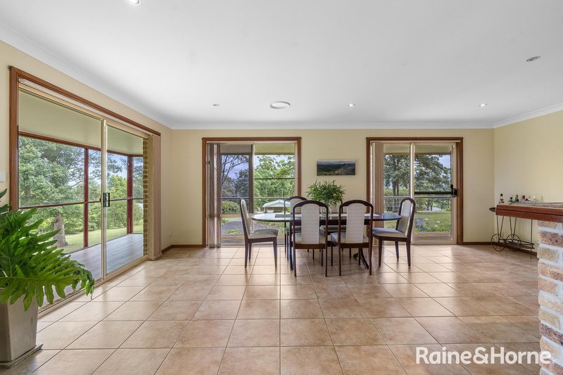 Photo - 16 Woodgrove Drive, Ulladulla NSW 2539 - Image 9