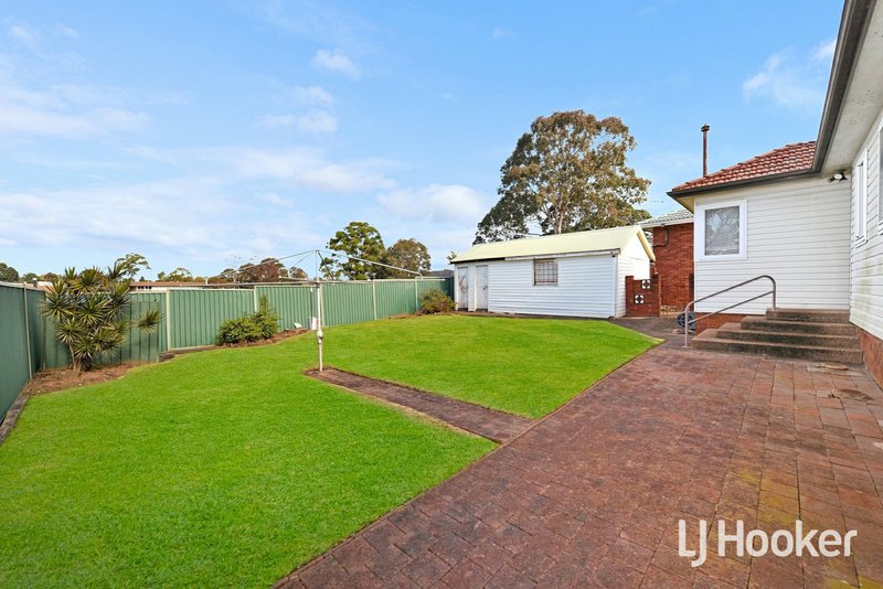 Photo - 16 Woodland Road, Chester Hill NSW 2162 - Image 8