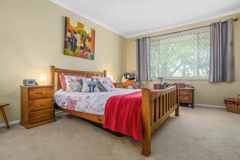 Photo - 16 Wrixon Street, Romsey VIC 3434 - Image 12