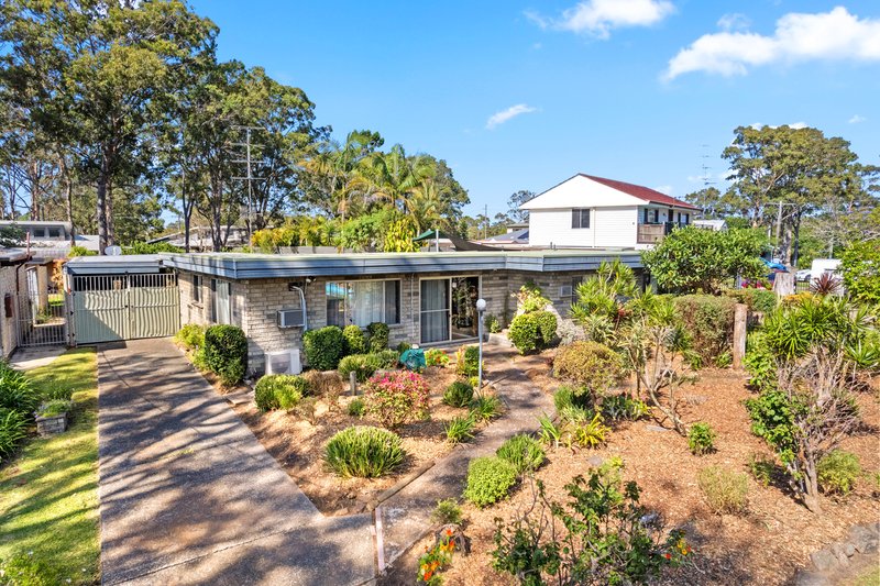 16 Wyreema Avenue, Charmhaven NSW 2263