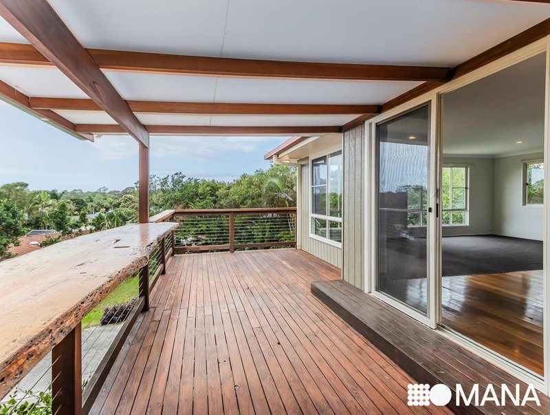 Photo - 16 Yamble Drive, Ocean Shores NSW 2483 - Image 12