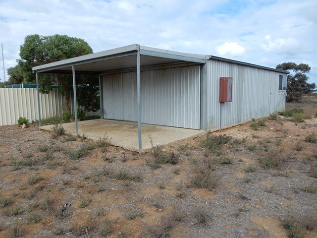 Photo - 16 Yararoo Drive, Clinton SA 5570 - Image 3