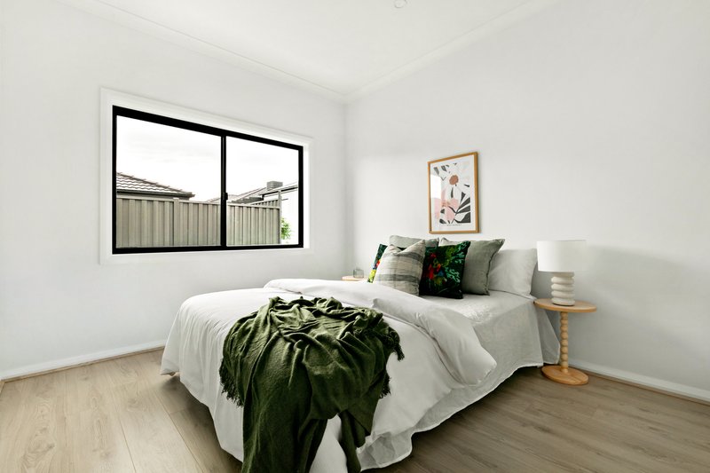 Photo - 16 Yarding Street, Donnybrook VIC 3064 - Image 10