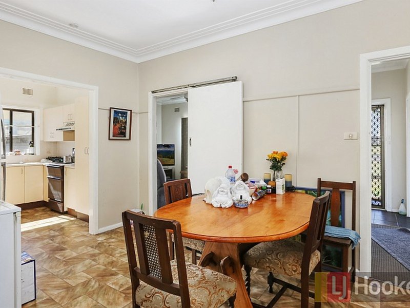 Photo - 16 Yarravel Street, South Kempsey NSW 2440 - Image 3