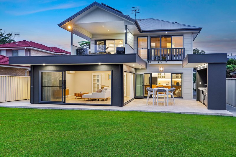 Photo - 16 Yeddenba Avenue, Blue Bay NSW 2261 - Image 15