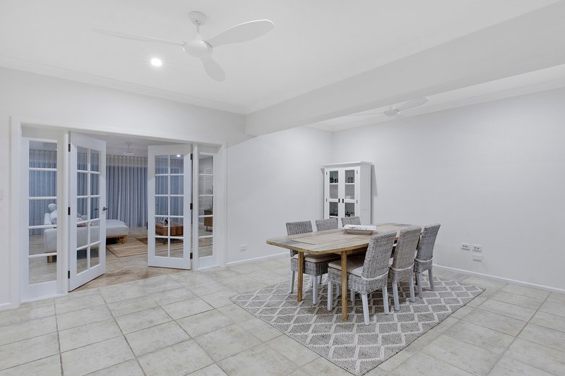 Photo - 16 Yeddenba Avenue, Blue Bay NSW 2261 - Image 16