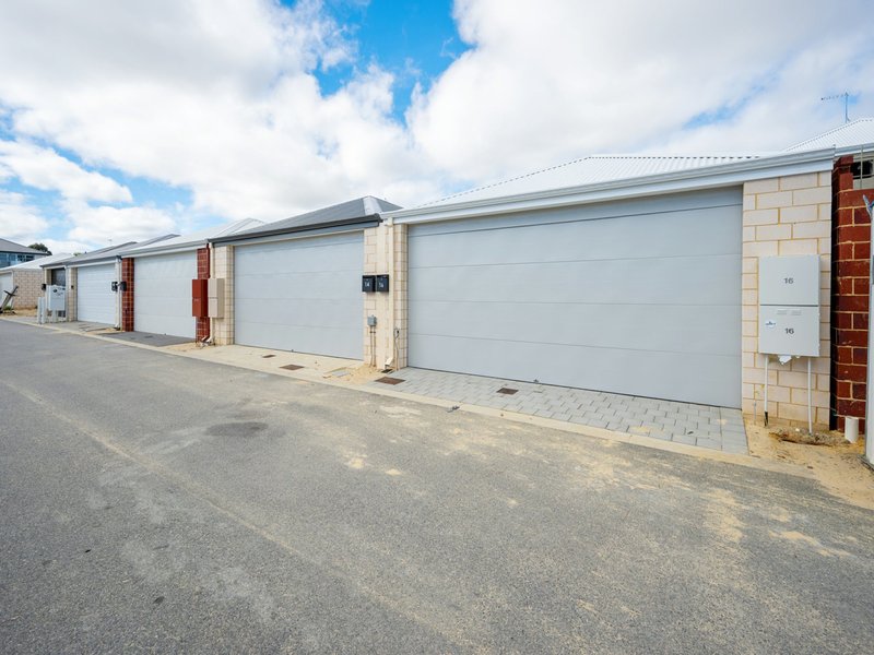 Photo - 16 Yering Lane, Harrisdale WA 6112 - Image 16