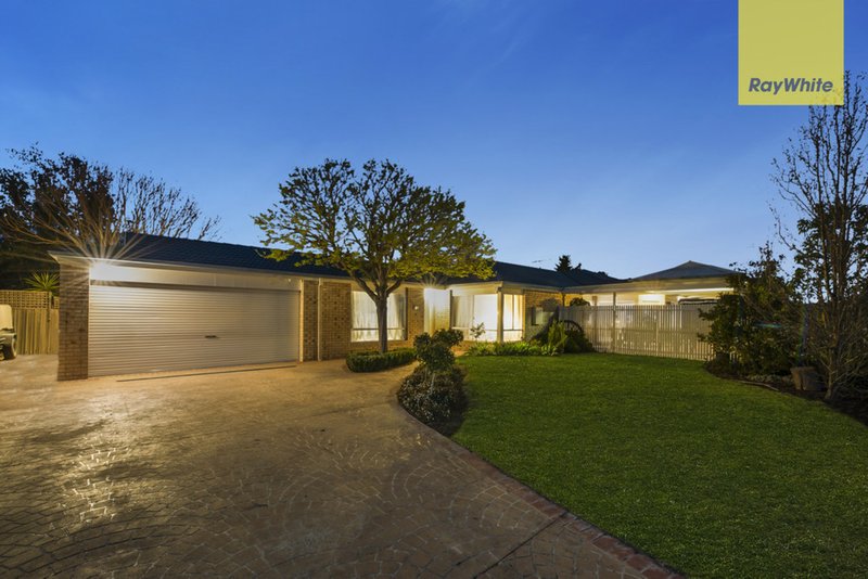 16 Yiota Place, Sydenham VIC 3037