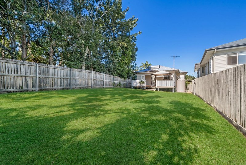 Photo - 16 York Street, Hamilton QLD 4007 - Image 10