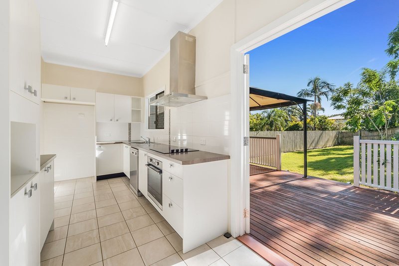 Photo - 16 York Street, Hamilton QLD 4007 - Image 14