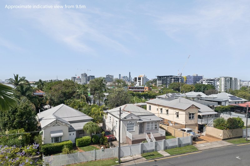 Photo - 16 York Street, Hamilton QLD 4007 - Image 6