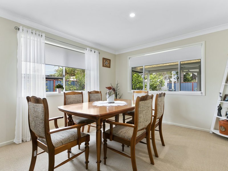 Photo - 16 Yorkshire Drive, Banksia Beach QLD 4507 - Image 6