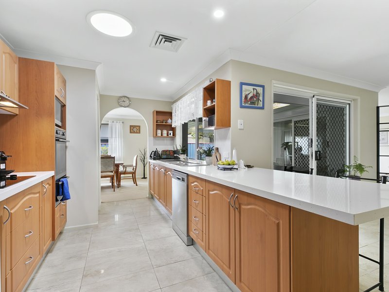 Photo - 16 Yorkshire Drive, Banksia Beach QLD 4507 - Image 7