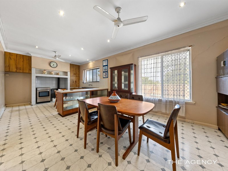 Photo - 16 Young Place, Hamilton Hill WA 6163 - Image 8