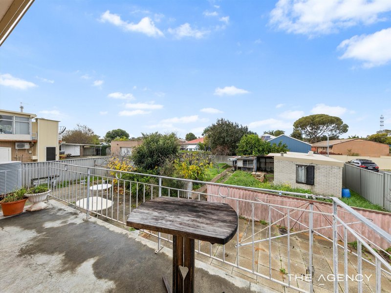 Photo - 16 Young Place, Hamilton Hill WA 6163 - Image 22
