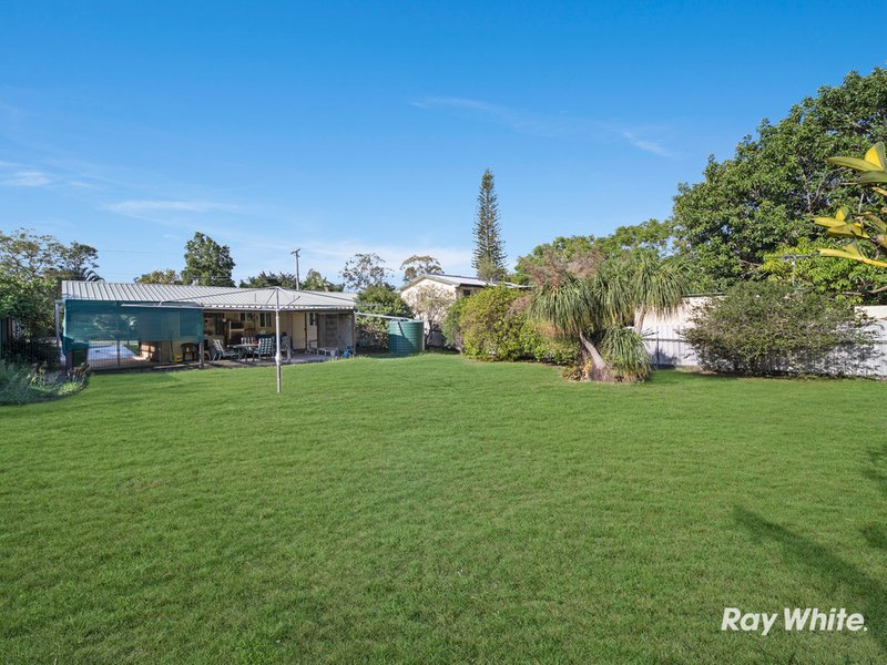 Photo - 16 Yvonne Drive, Boronia Heights QLD 4124 - Image 3